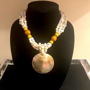 18in statement  necklace with shell